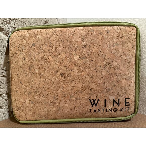 New Wine Tasting Kit, Cork, Corkscrew, Wine Bags & Notepad Gift Fun Oenophilia - Picture 3 of 8